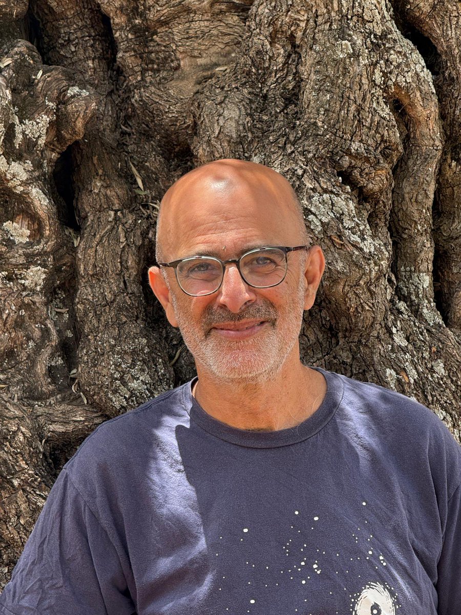 Volcani Institute (@volcaninstitute) on Twitter photo Congratulations to Dr. <a href="/ozbarazani/">oz barazani</a> from the Department of Vegetable and Field Crop Research at the Institute of Plant Sciences, who has been awarded a #grant from the Open Spaces Fund of the <a href="/landgov/">רשות מקרקעי ישראל</a> Congratulations to Dr. <a href="/ozbarazani/">oz barazani</a> from the Department of Vegetable and Field Crop Research at the Institute of Plant Sciences, who has been awarded a #grant from the Open Spaces Fund of the <a href="/landgov/">רשות מקרקעי ישראל</a>