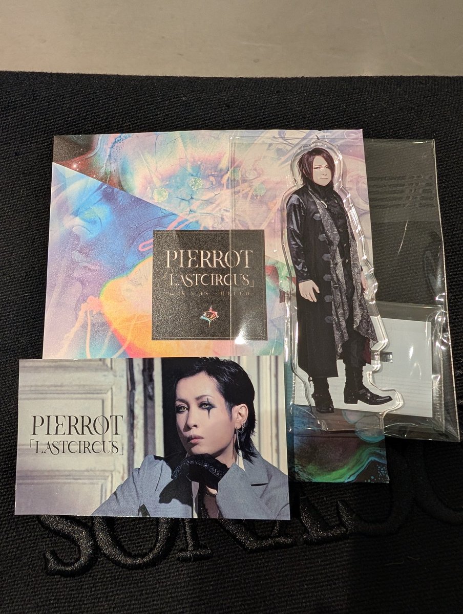 pink4777's tweet photo. @a
【交換希望】
PIERROT ロト 5/18

譲
キリト　ステッカー横
潤　アクスタ

求
アイジ　ステッカー横
KOHTA　アクスタ ※5/17でも可

本日会場におりますので交換していただける方がいらっしゃいましたらご連絡いただけますと幸いです
(DMは一言リプいただけますと助かります)
よろしくお願いします https://t.co/r1tJ0ksGxq