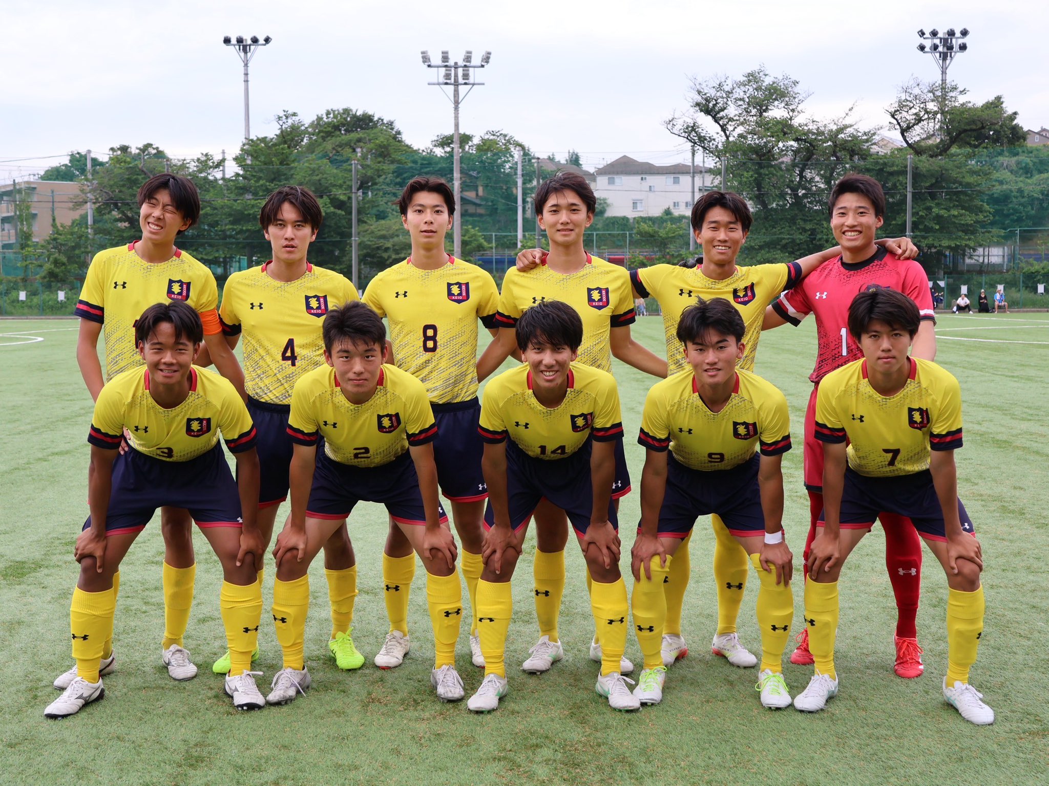 慶應義塾大学体育会サッカー部ユニホーム 慶應義塾大学体育会サッカー部 上下スウェット