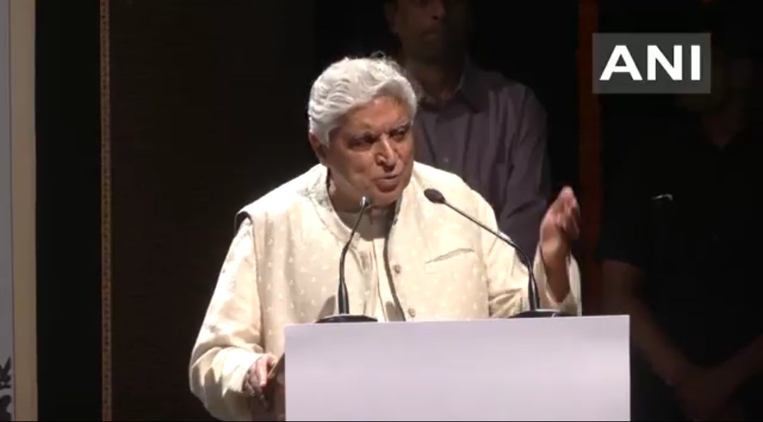 IndiaTimeZone's tweet photo. JAVED AKHTAR : "Both sides abuse me. One side say you are a Kafir and will go to hell. The other side say you are a Jihadi and go to Pakistan"

"If I have to choose between hell and Pakistan, I would prefer to go to hell" - JAVED🚨 https://t.co/DG3CvOUu2I