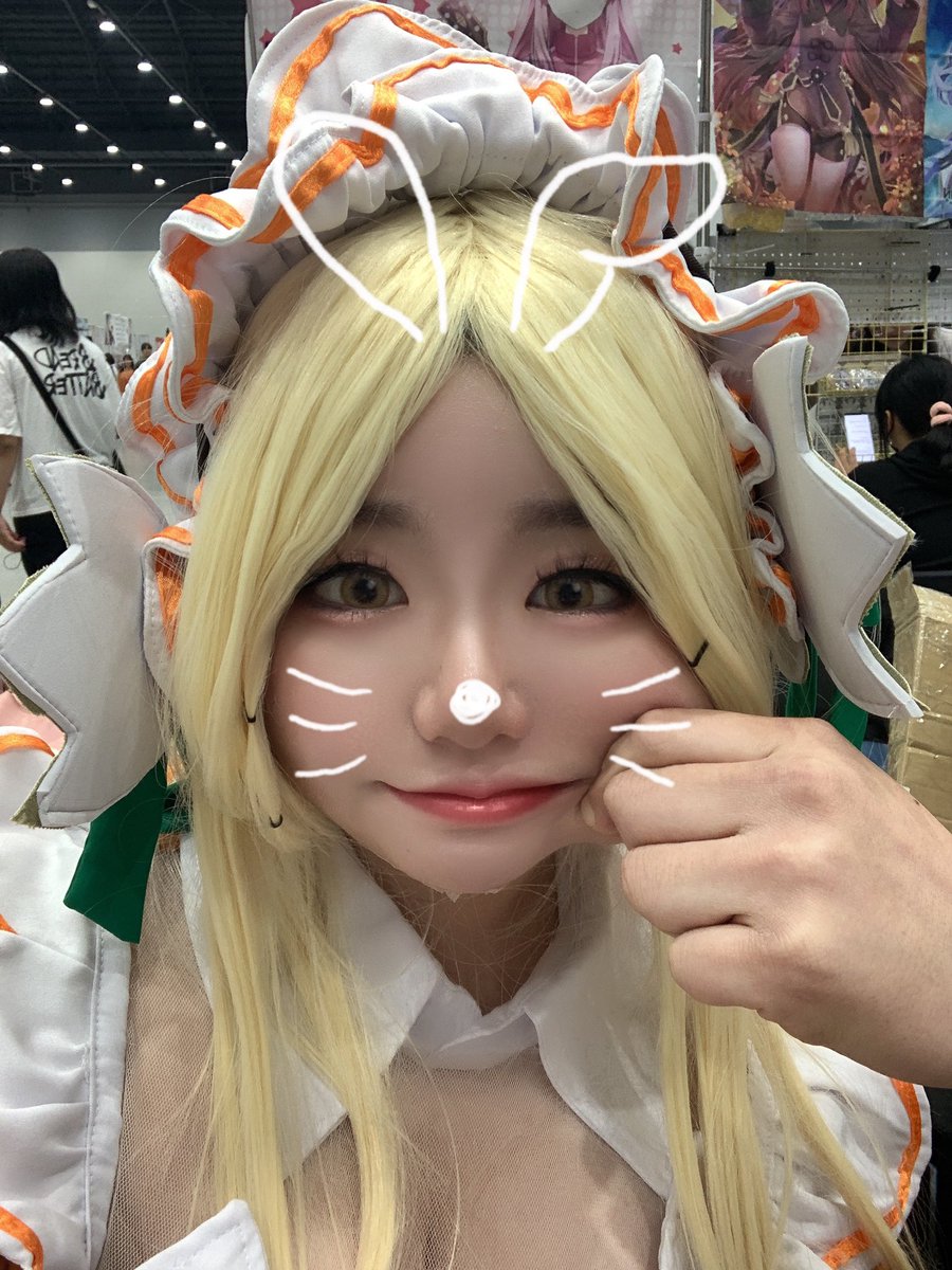 네~ 네~! 크레페에게 계속 칭찬을 해주세요!

#트릭컬 #Trickcal #トリッカル #스피키