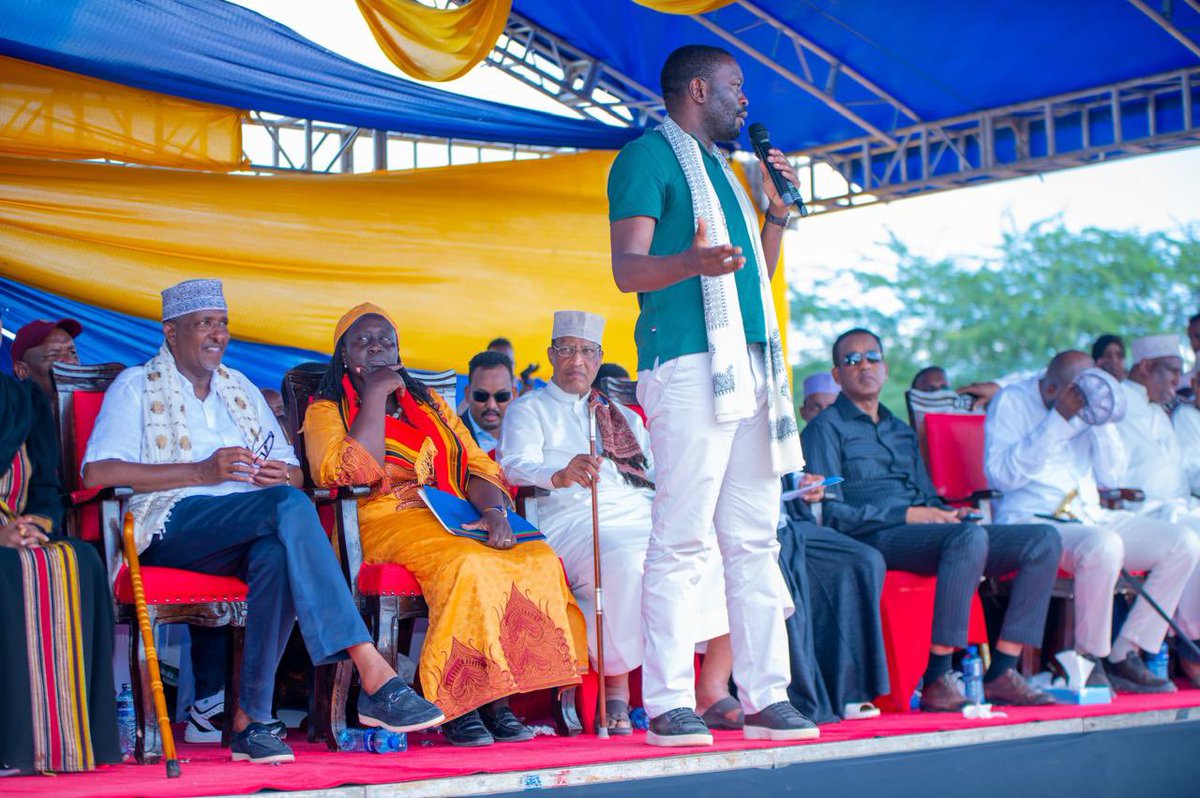 At the inaugural Garissa Cultural Festival yesterday. Happy to see all communities living here celebrate their heritage in full color. Blessed Sunday.