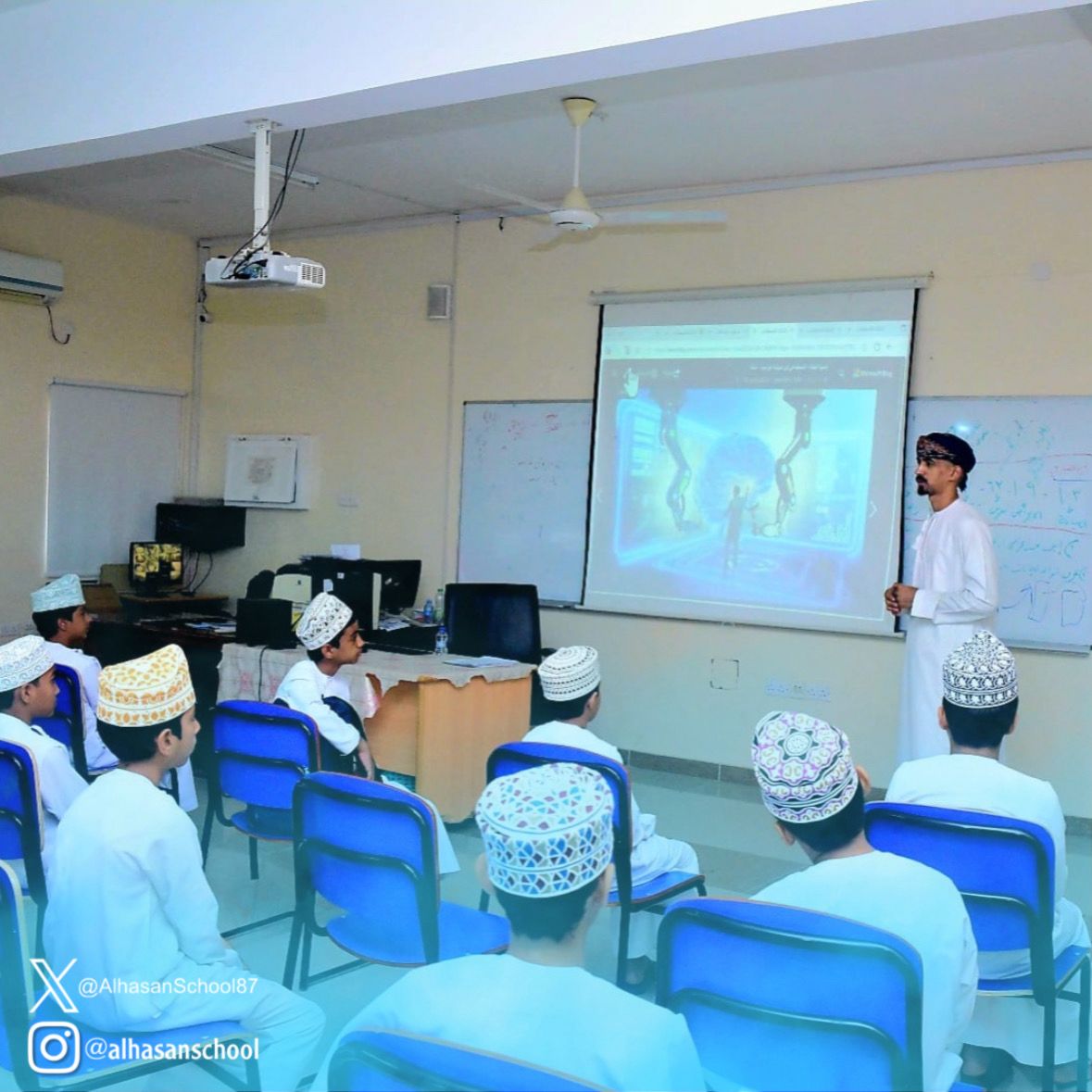 قدم أ. فيصل العبري (معلم مادة تقنية المعلومات) ورشة بعنوان "أهمية الذكاء الاصطناعي في الحياة العلمية والعملية".