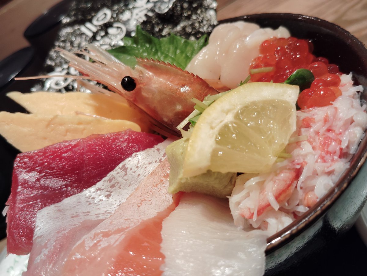 北海道ぽいものだいたい食べたら、今回の旅だいぶ満喫した感じする