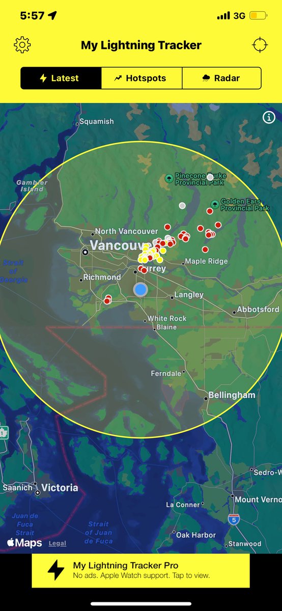 Austin12582111's tweet photo. Severe Thunderstorm that passed surrey about 6:20pm yesterday https://t.co/OdH1qSgH4v