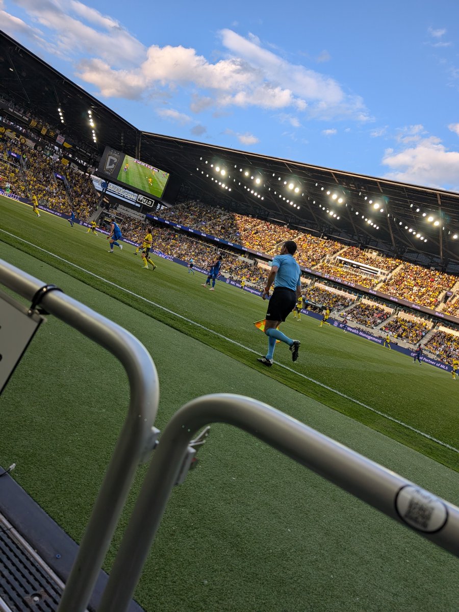 EsportsProducer's tweet photo. I had a pretty Epic day! I was honored as the @AEPOhio  #HometownHero tonight for the Hell is Real match between The @ColumbusCrew  and @fccincinnati . What an amazing experience and to have so many of my family and friends present, was the biggest honor of all!! #SemperFi https://t.co/jGLVvzueNd