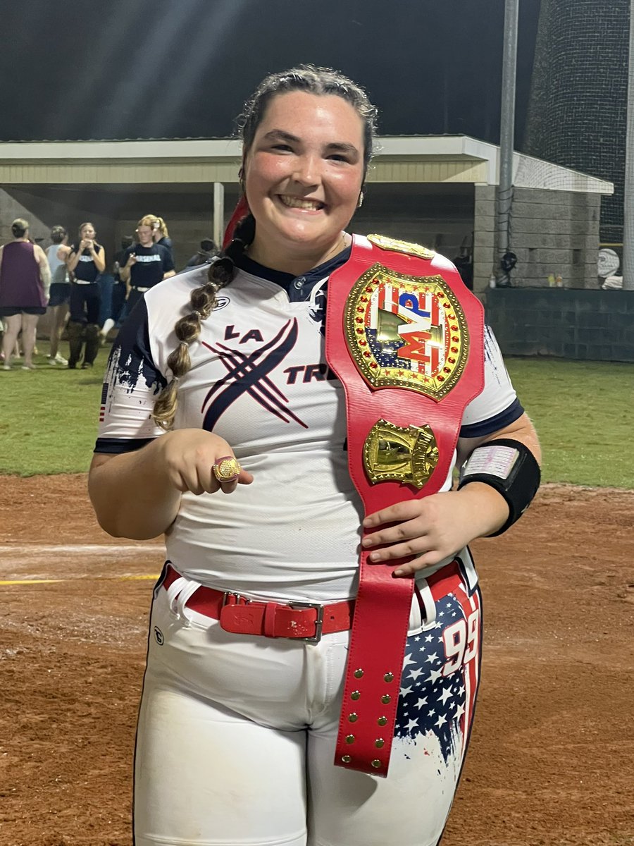 CatcherSam2027's tweet image. Had a great Saturday at the ball field! LA Xtreme went undefeated and won the tournament. I batted .500 for the day. @LCU_sftball @CoastalAL_south @NWFRaiders_SB @UNASoftball