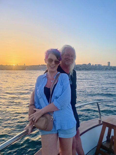 Tony Warne tweet media