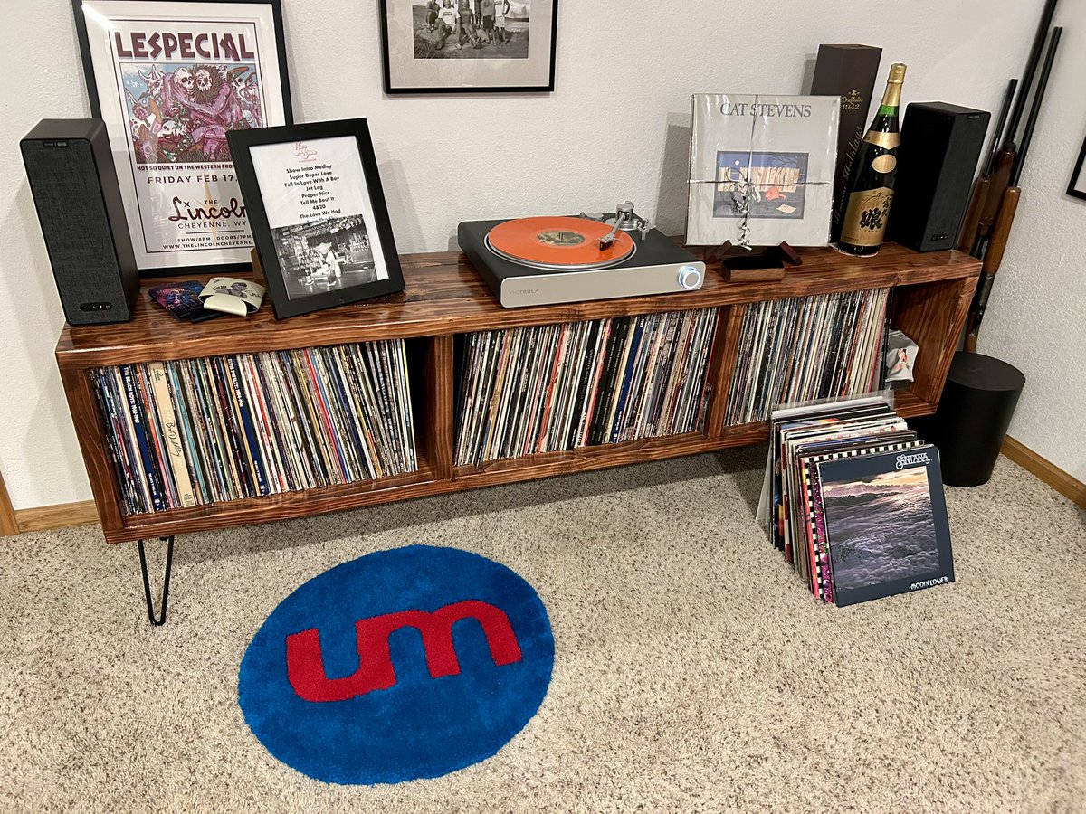 TheBBuchanan's tweet photo. @umphreysmcgee love you guys https://t.co/FnSJ1j1c2s