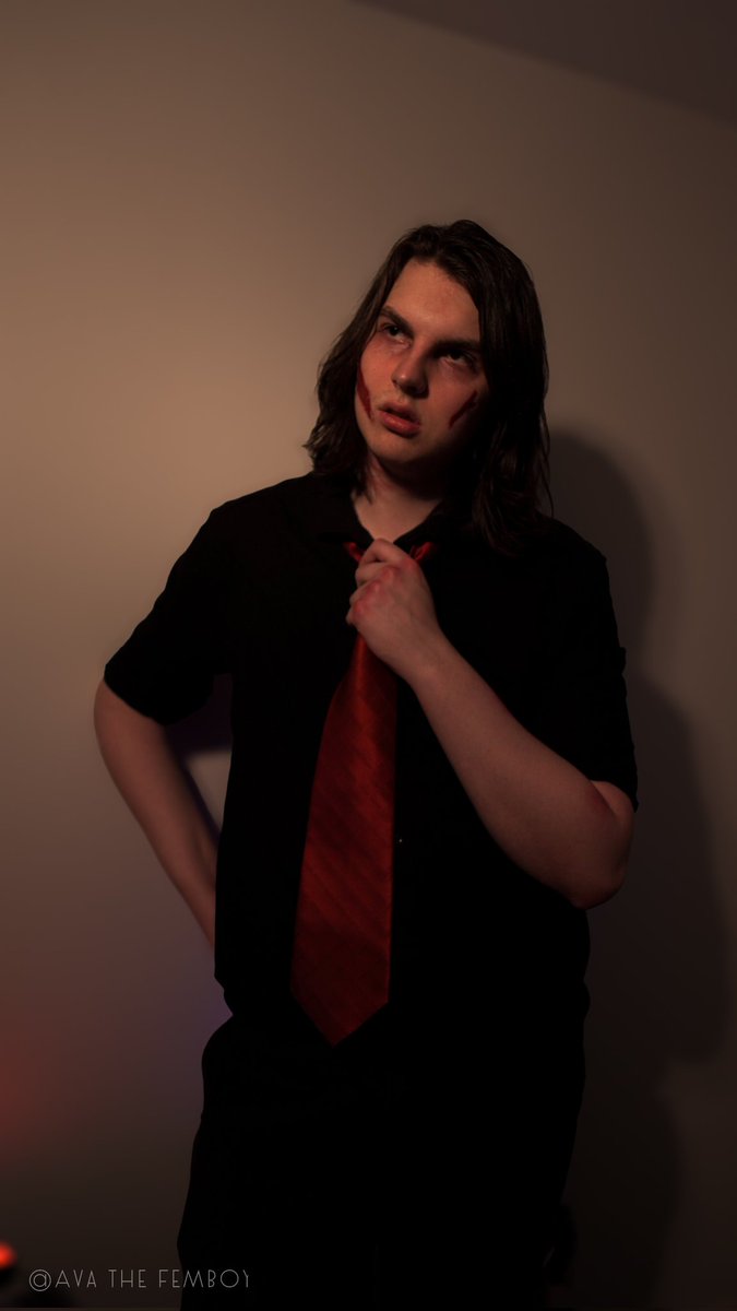 The Costume/Make Up we did today for a video with <a href="/RSchumacherVO/">Rachel Schumacher</a> ! Keep an eye on their Channel for it O.O

Trigger Warning: Fake Blood/Bruises