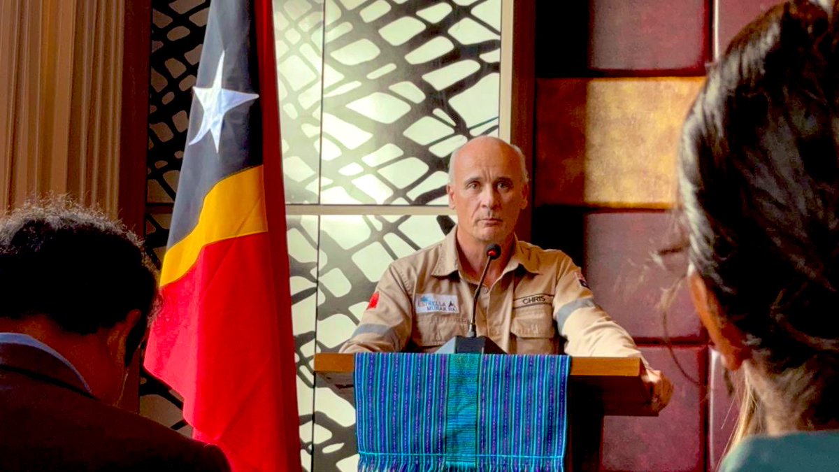 Estrella Resources Limited (ASX:ESR) Managing Director Chris Daws is working hard building strong relationships with the people of Timor-Leste. GO ESTRELLA! 😎 #TimorLeste #manganese #exploration #drilling $ESR