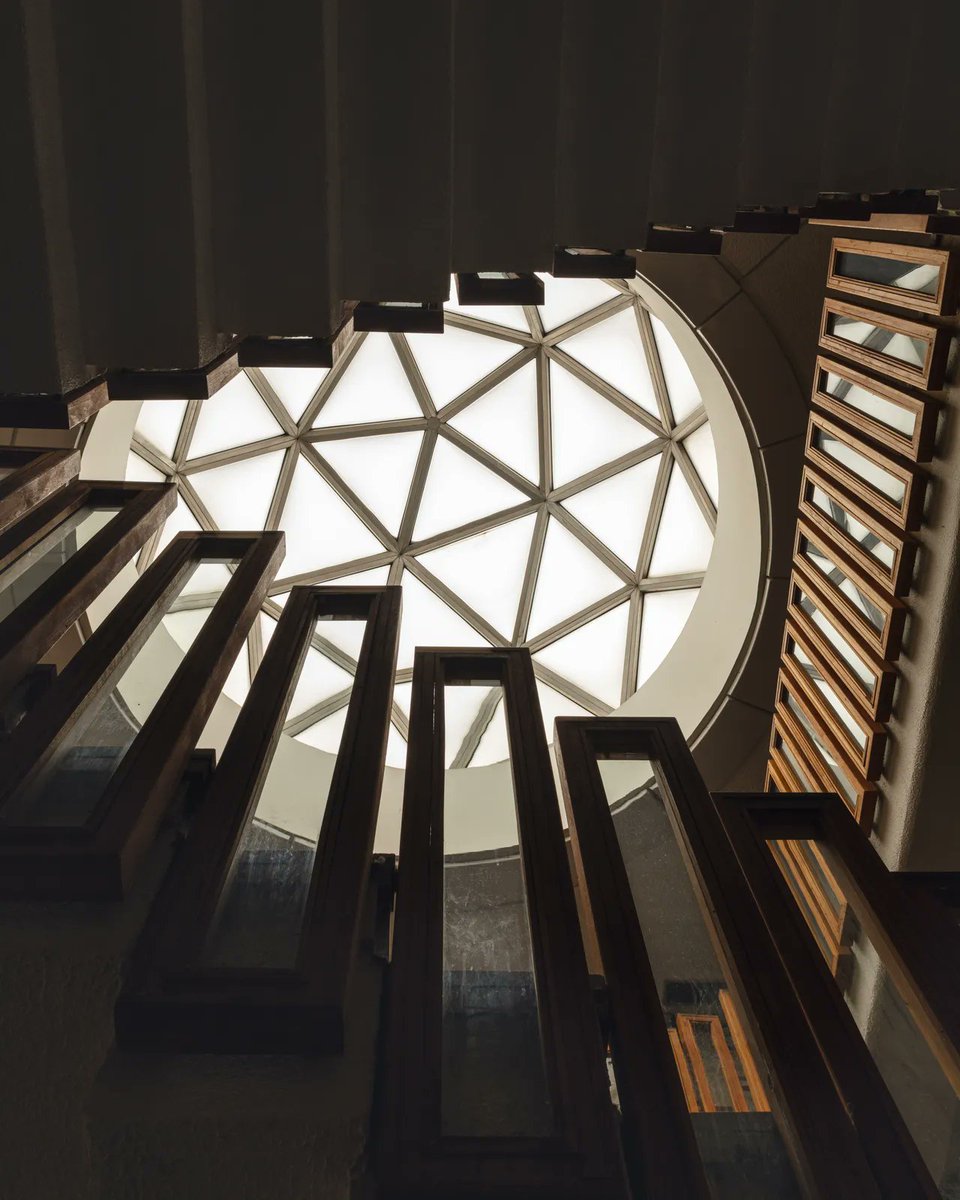 4AAAAart's tweet photo. National Library of Kosovo by Andrija Mutnjaković https://t.co/EZuWyImup6
