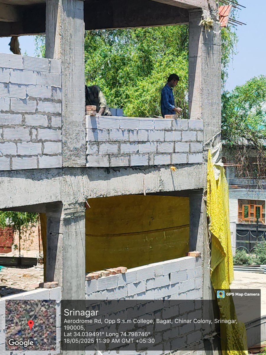 abdars's tweet photo. Even after case in High Court, Tribunal this defaulter continues to do illegal construction on airport road under the nose of Ward 32 SMC officials. What else can a helpless citizen do except tweet. Goonda raj is the only word that can explain this! Can anyone in charge see this! https://t.co/N51vqHb5LT