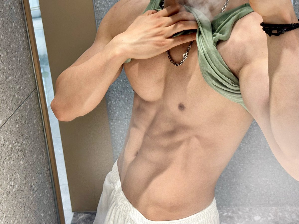 铁肌小宝 tweet media