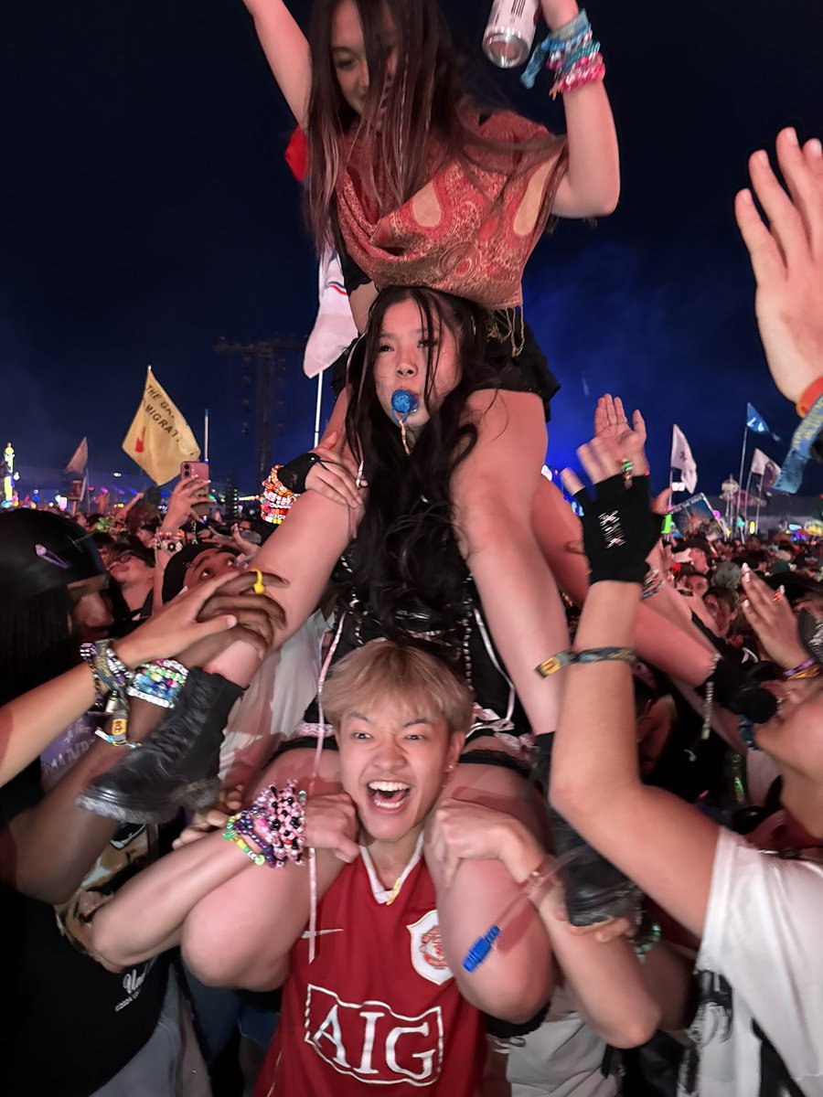 jasontheween's tweet image. CHICKEN JOCKEY X2