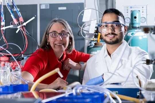 talius's tweet photo. #Electricity-#generating #bacteria may #power #future innovations
A team has discovered how certain bacteria breathe by generating electricity, using a natural process that pushes electrons into their surroundings instead of breathing on oxygen. https://t.co/40sx4jvyGz https://t.co/OfLCtdyv1S