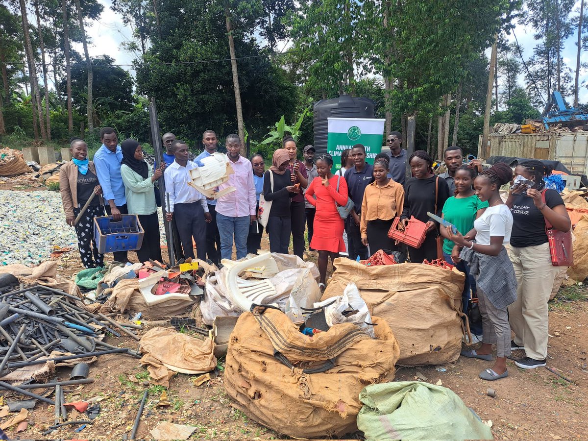 bravo_prime's tweet photo. At @WastePlus kakiri,  they are doing great recycling ♻️ plastics. I thank @Fridays4FutureU for the climate youth mentorship program 2025 https://t.co/6jMXfl63hb