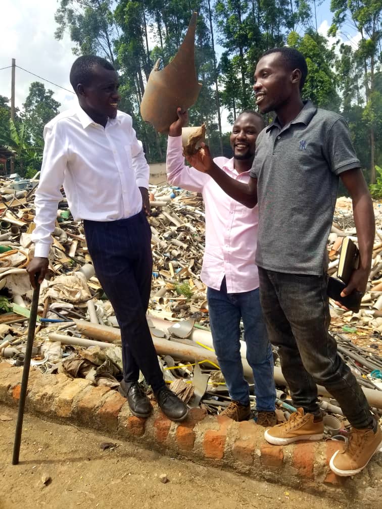 At <a href="/WastePlus/">WastePlus</a> kakiri,  they are doing great recycling ♻️ plastics. I thank <a href="/Fridays4FutureU/">Fridays For Future Uganda</a> for the climate youth mentorship program 2025