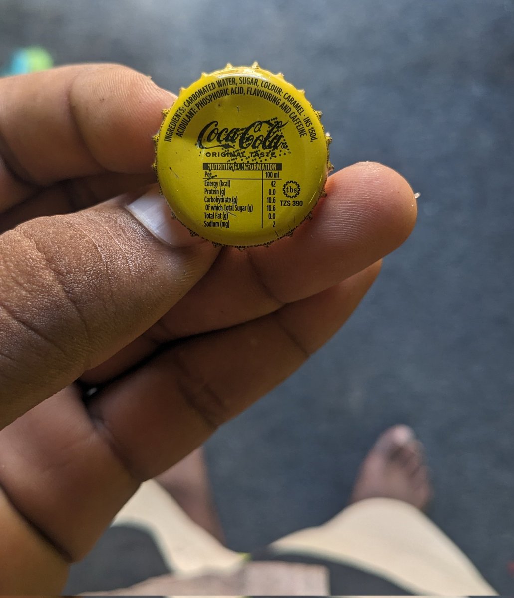 Johwizzy_312's tweet photo. Mna Uhakika @CocaCola Wameweka Zawadi Kweli Humu..? https://t.co/LG83QEfZse