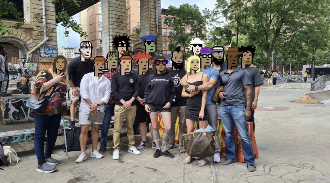 nf_suzanne's tweet image. Much like the punk movement of the 1970s, CryptoPunks embody counterculture. 

No ApeFest, no VeeCon — we do Punks Under the Bridge.

Self-organized brunches, under real bridges, in cities around the world. Bring your own food. Bring the vibes.