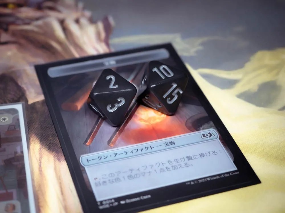ponica's tweet photo. ヴァンガードやMtG遊ぶ時の為に自分用に作った カウンターをスイフトドラフト様から商品として出してます。ヴァンガードの1000-4000のカウンターと5000-20000のカウンターを一つの8面体に纏めて持ち運びしやすくしつつ、桁を減らしていろんなゲームで使いやすい形にしました。 https://t.co/RDakcvPAFE