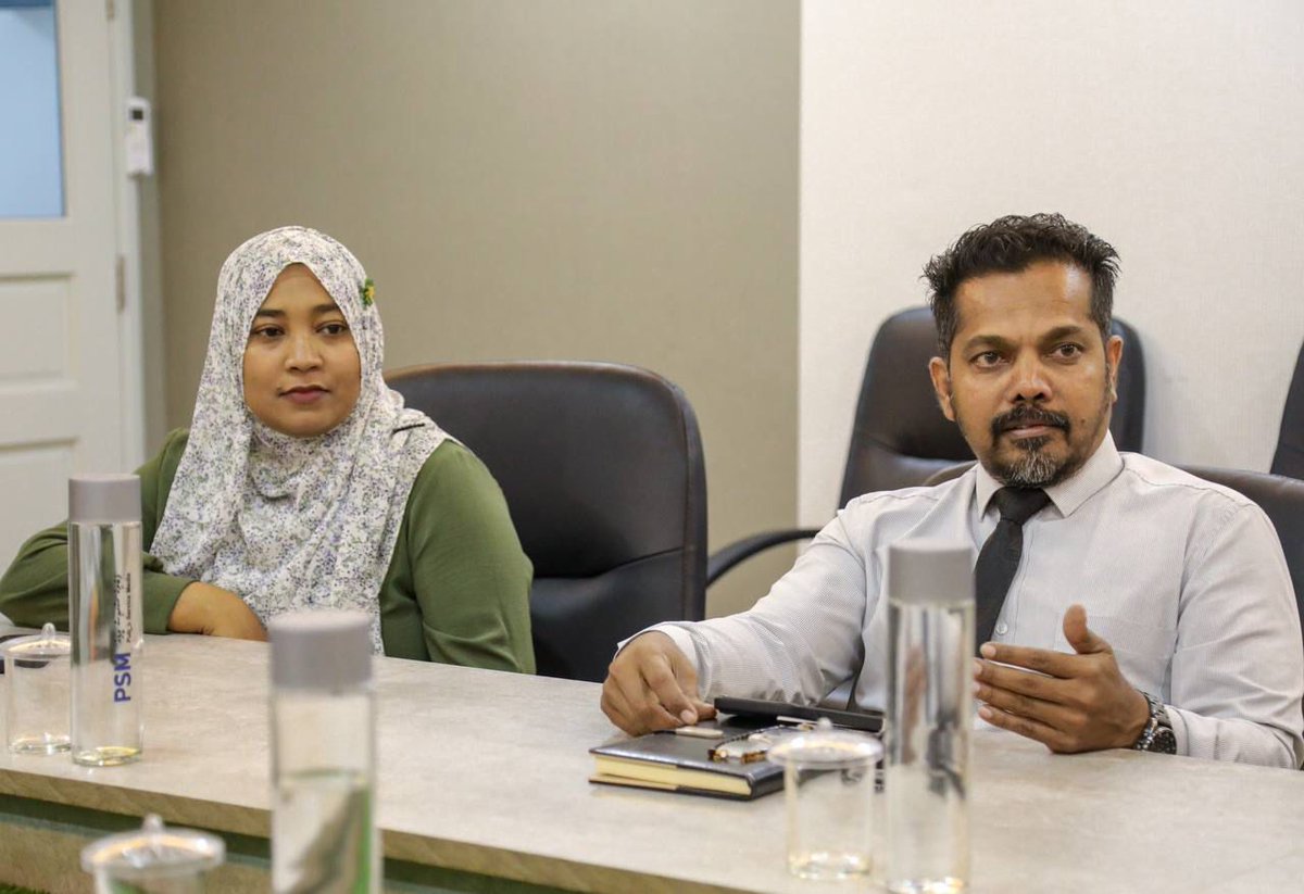 The Ministry held discussions with PSM regarding the potential use of the Maldives Media Institute (MMI) for media-related and other relevant training programs. The meeting also explored possible arrangements to provide local media outlets with access to the content portal of the