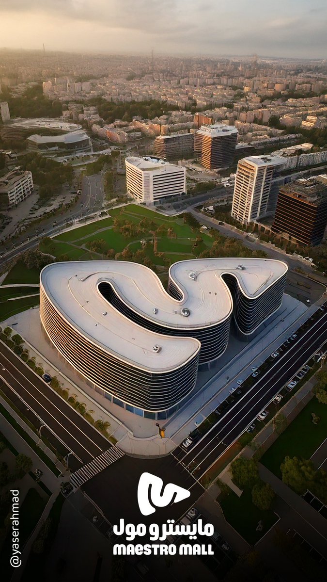 yaserahmad's tweet image. لو قرّرت بعض الشركات المحلية بناء مولات بنفس شكل شعارها .. كيف بيكون شكلها ؟ 
هذا اللي تخيّلته وصممته بمساعدة الذكاء الاصطناعي 
@MaestroPizzaKSA 
@Mobily 
@JarirBookstore
