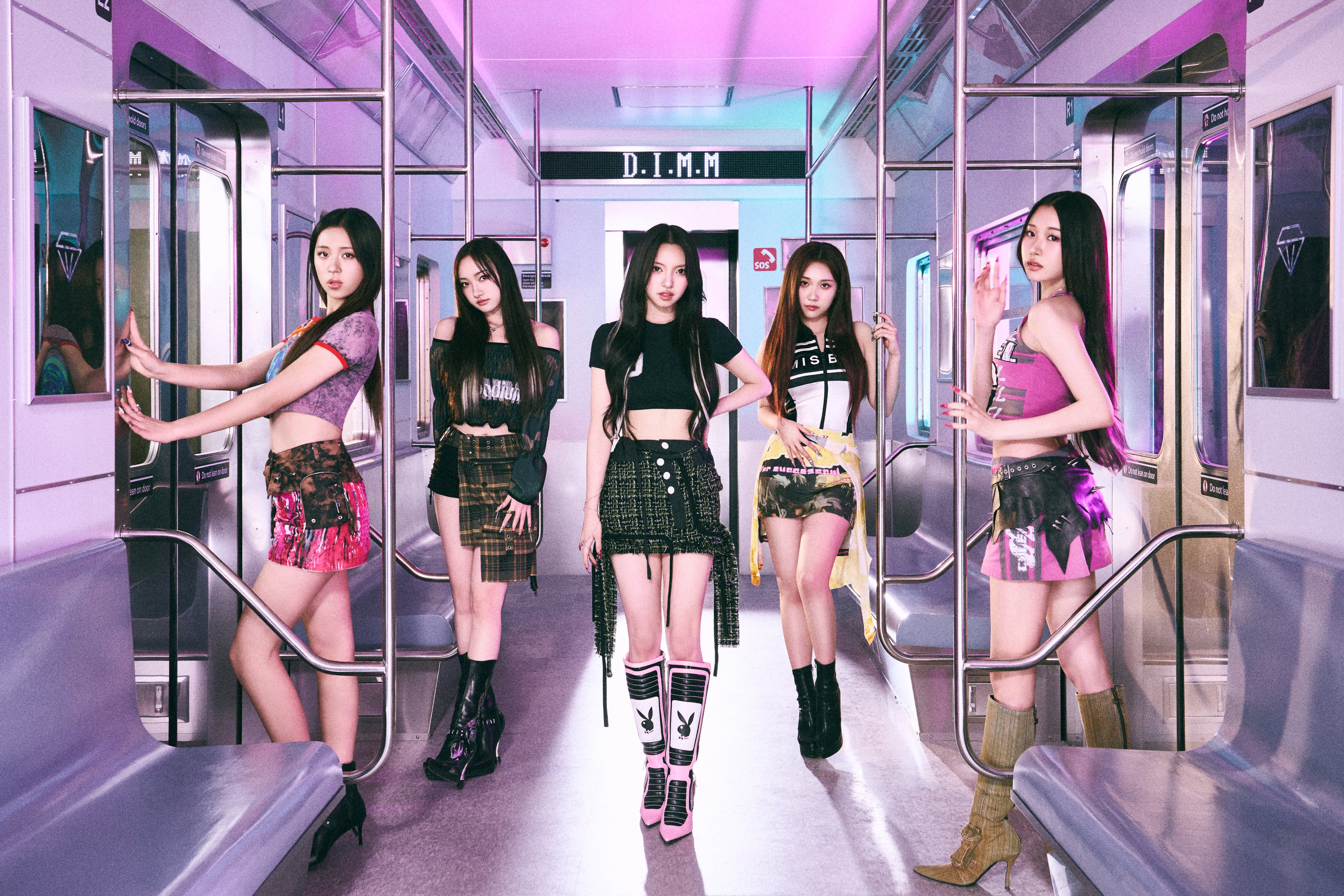 GrNyhjaXkAAHWSH?format=jpg&name=4096x4096