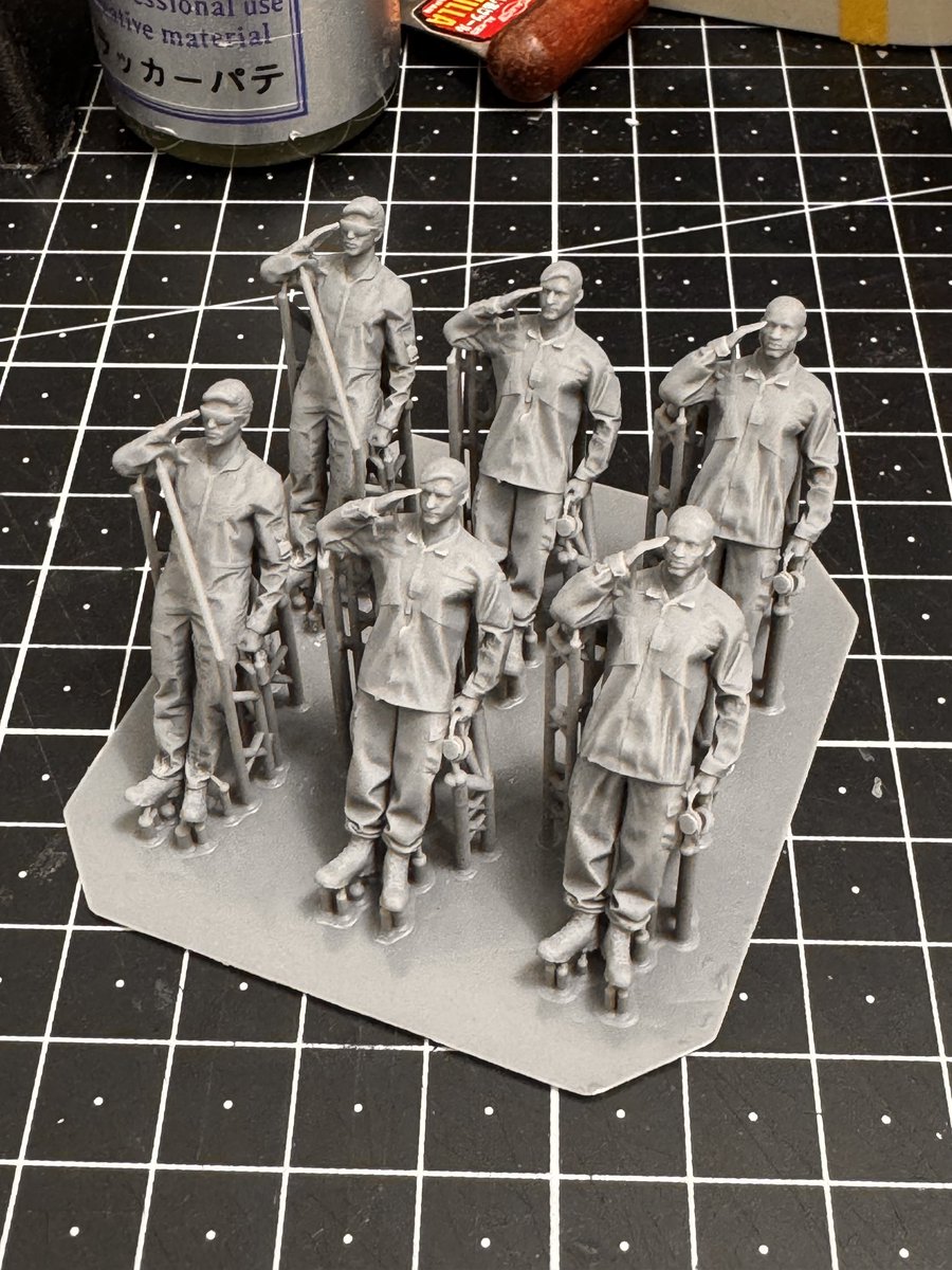 root3p's tweet image. 공군 사양