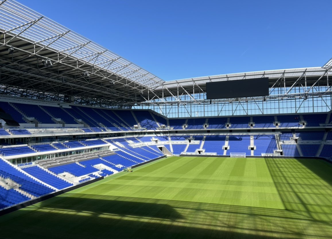 Ged Couser (@gedcouser) on Twitter photo A very emotional day today leaving the Grand Old Lady behind but it will be absolutely brilliant to see the Women take residence.
Can’t wait to see the men playing at Bramley Moore next season though <a href="/dixiedeansboots/">Mark Thomas</a> !!! A very emotional day today leaving the Grand Old Lady behind but it will be absolutely brilliant to see the Women take residence.
Can’t wait to see the men playing at Bramley Moore next season though <a href="/dixiedeansboots/">Mark Thomas</a> !!!