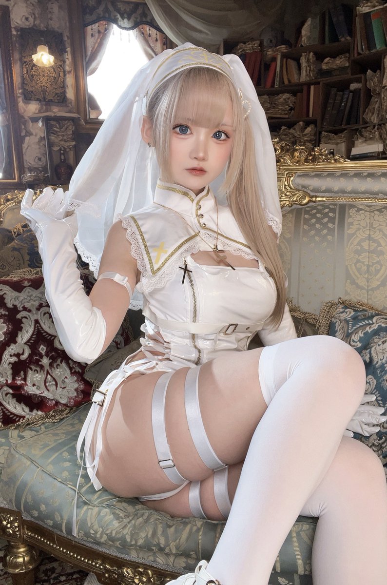 むちむちレザーシスター