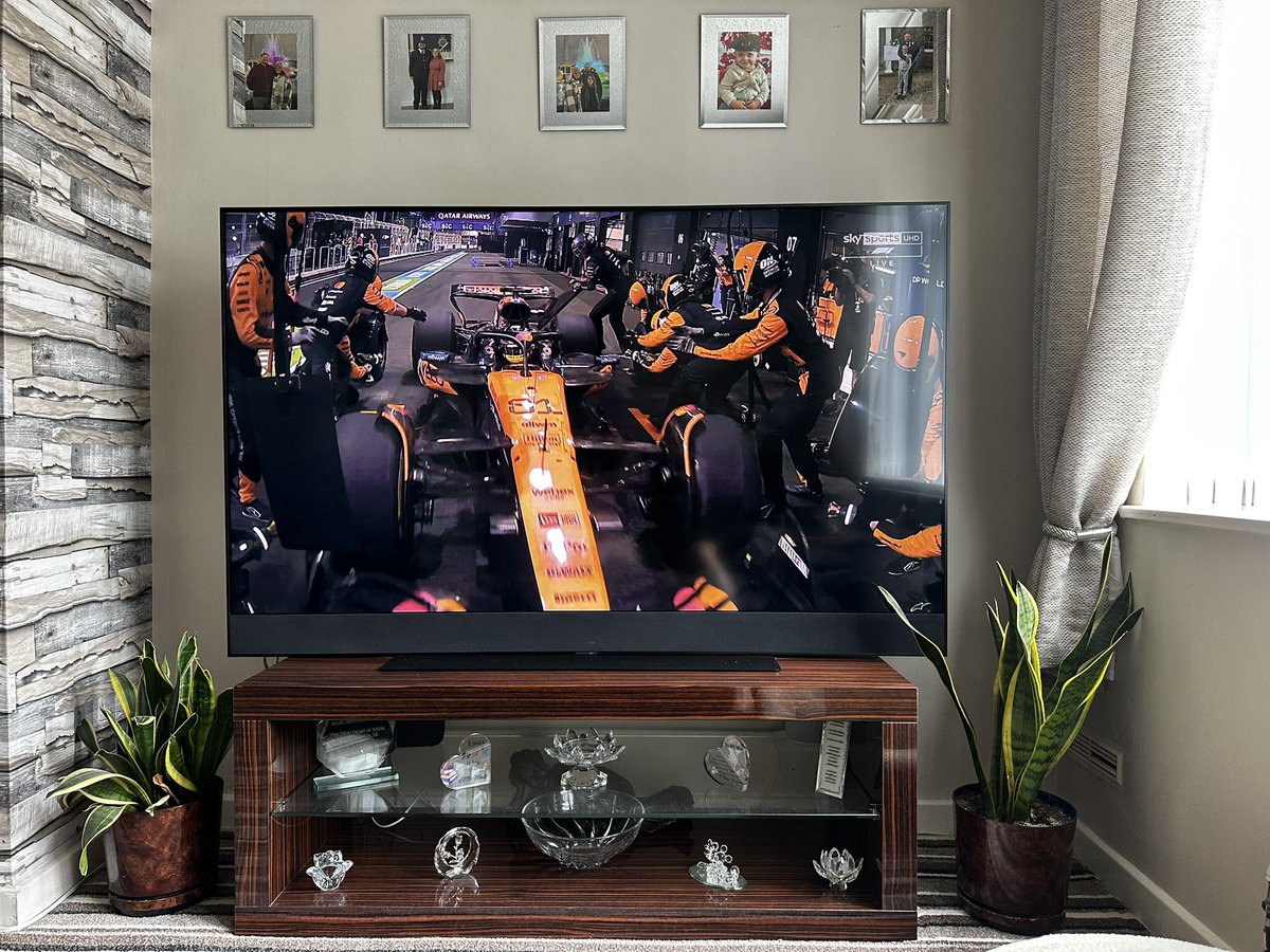 MewesKeith's tweet photo. @McLarenF1 Sitting back in my chair and getting ready to go racing ๐คฉ๐คฉ I have the @McLarenF1 app to the side of me with the #FifthDriver #FansLikeNoOther https://t.co/fQtOgfGUZw