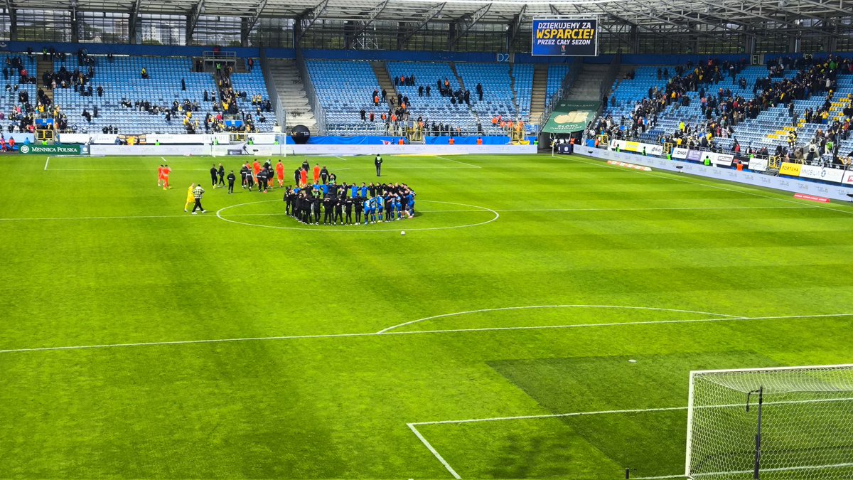 synjacka's tweet image. Zasłużona wygrana w ostatnim meczu na własnym stadionie 💪