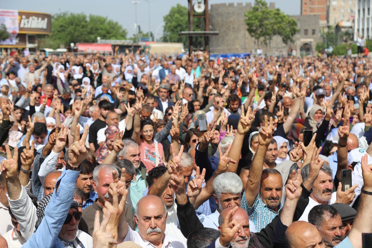 altayazad04's tweet photo. Dağkapı Meydanı
 
Ali Haydar Kaytan ve Rıza Altun anmasından 

📸 @maturkce1 https://t.co/wyg1Xt06Fi