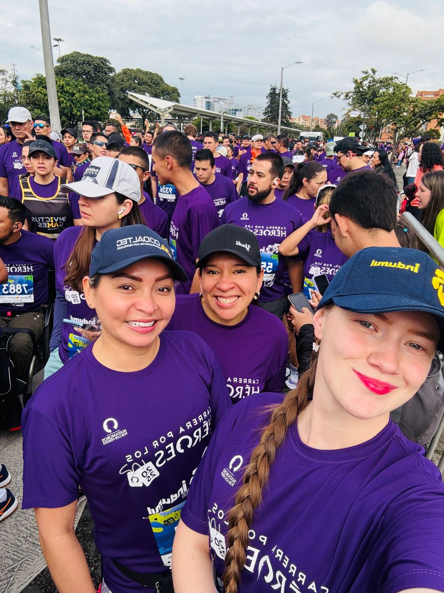 Codaltec's tweet photo. 🏃♂️💙 @Codaltec presente en la Carrera Matamoros
Con orgullo y compromiso, participamos en esta jornada deportiva que rinde homenaje a nuestros héroes de la patria.
¡Seguimos corriendo juntos por Colombia!
#SomosGSED #CODALTEC #Carreraporlosheroes @carreraheroes1 #HéroesDeColombia https://t.co/z0ZDsUEnFI