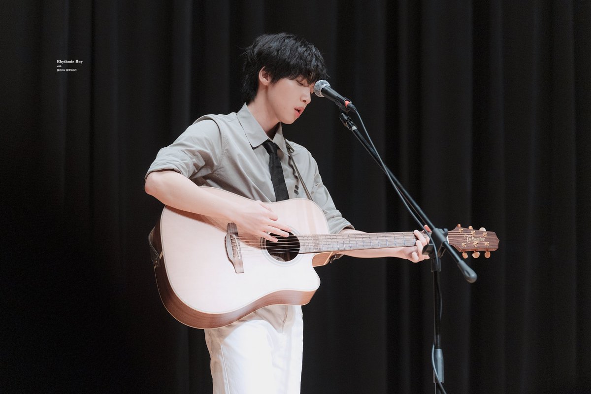 rhythmic_boy's tweet photo. 🎶 250517 Brut한 작당모의회

#정세운 #JEONGSEWOON
#Brut #goodbye https://t.co/MNArFRV3Px