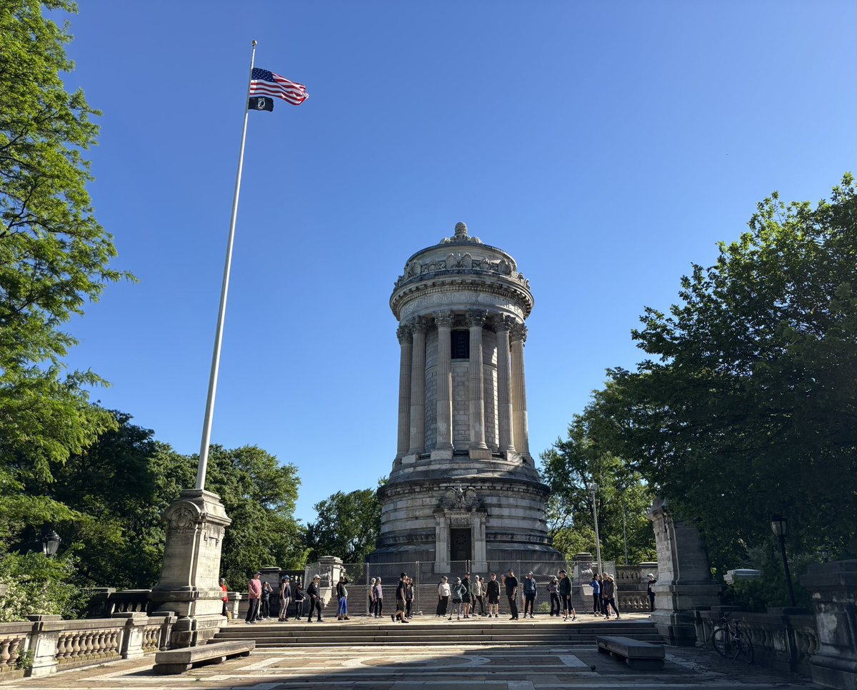 Manhattan Community Board 7 tweet media