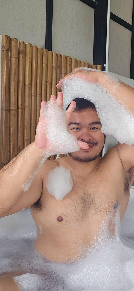 NotHotMan69's tweet photo. ไม่ชอบนัด แต่ชอบคอลแบบ ลับๆ 🤣 https://t.co/gOjUmjTbUh