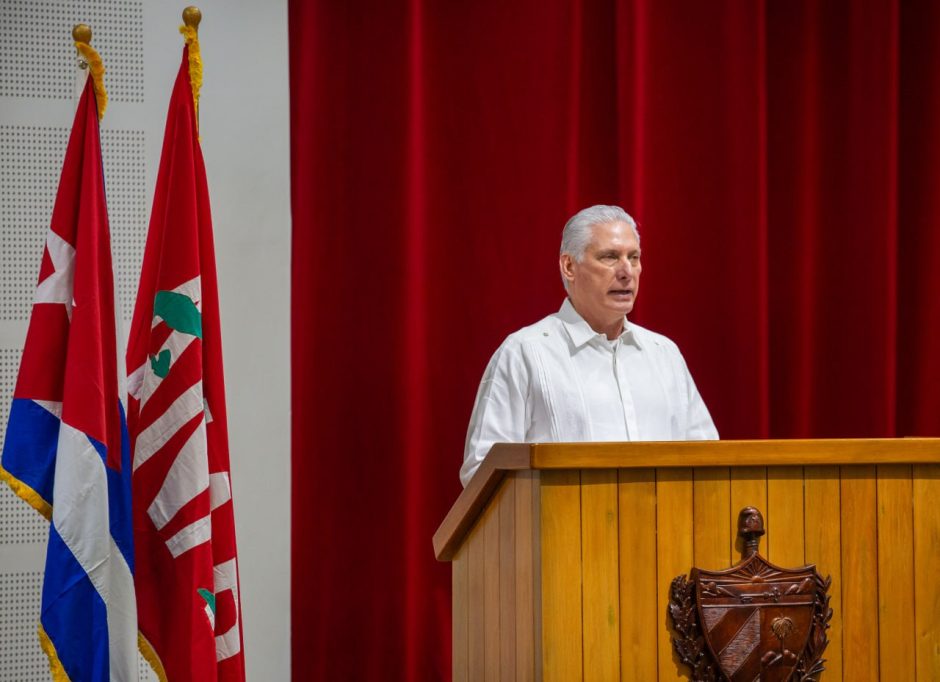 🇨🇺Discurso pronunciado por Miguel Mario Díaz-Canel Bermúdez, Presidente de la República, en el XIII Congreso de la Asociación Nacional de Agricultores Pequeños, en el Palacio de Convenciones, el 17 de mayo de 2025

🔗acortar.link/cEi9gs