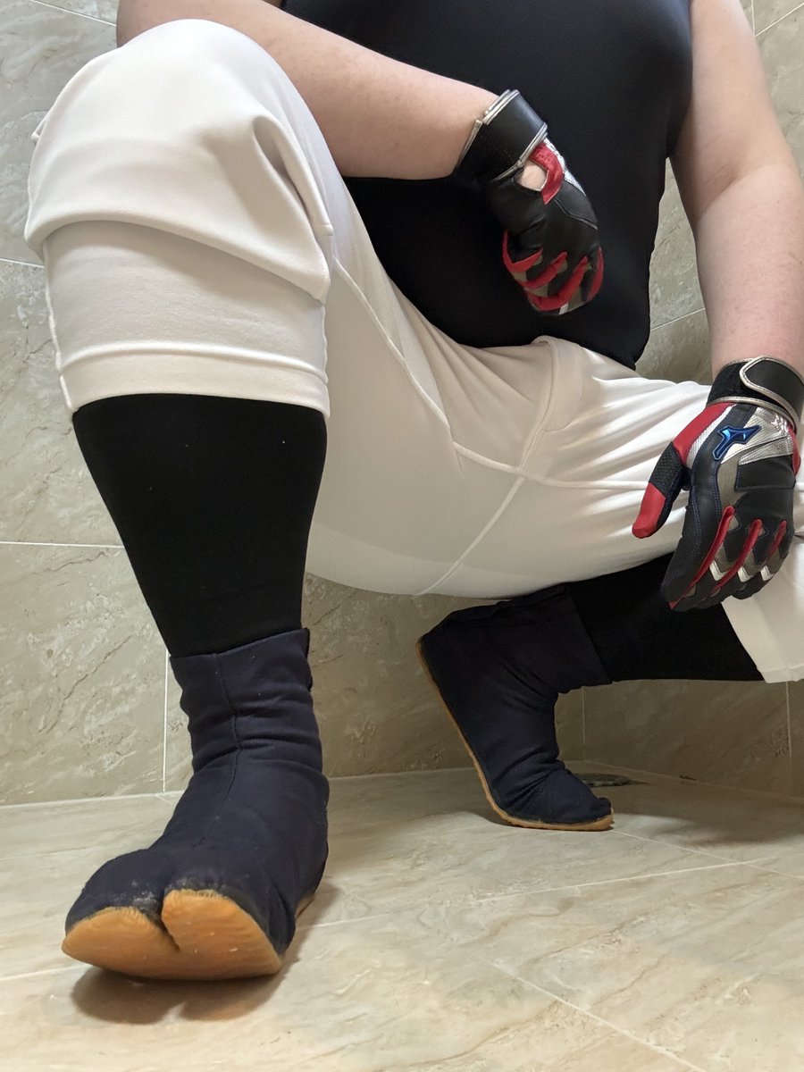 听说是地区限定高难度动作
（是这个吗