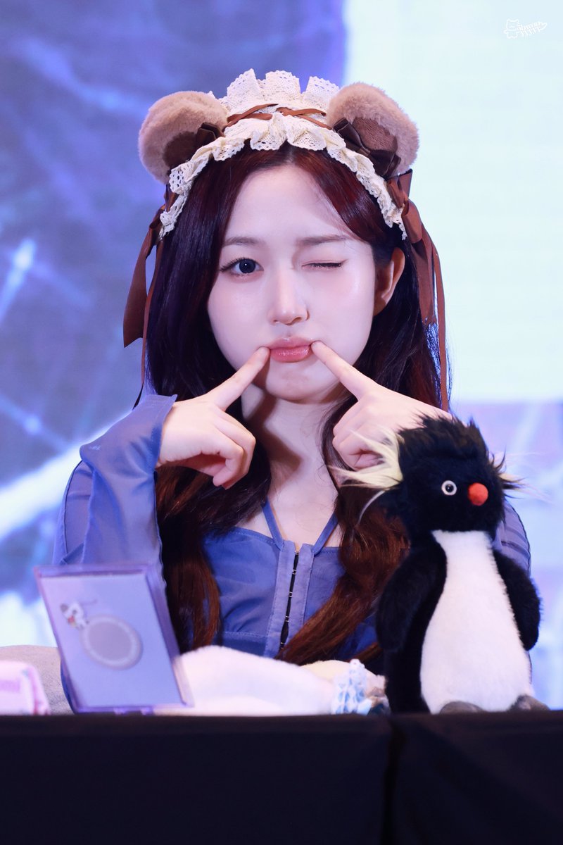 5hwonyyyyy's tweet photo. 250518 MS HQ

😉

#NMIXX #엔믹스
#해원 #HAEWON
#해원이를_원해 https://t.co/qnTnUcuuW0
