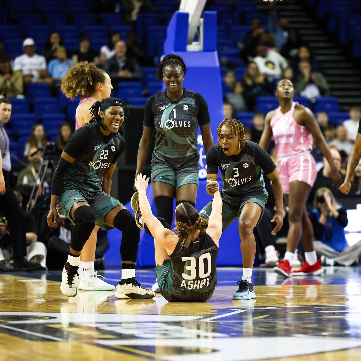Super League Basketball (@sprleaguebballw) on Twitter photo ๐ Sam Ashby and <a href="/Oaklandsball/">Oaklands Wolves Basketball</a> are off to a HOT start ๐ฅ
๐บ dazn.com/en-GB/home/54zโฆ
#BritishBasketball ๐ Sam Ashby and <a href="/Oaklandsball/">Oaklands Wolves Basketball</a> are off to a HOT start ๐ฅ
๐บ dazn.com/en-GB/home/54zโฆ
#BritishBasketball