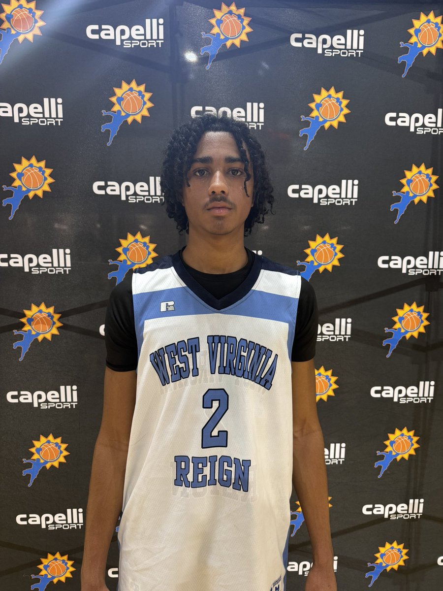BigShotsGlobal's tweet photo. #BIGSHOTS #CarolinaOpen 

16U SLAM BOYS 

West Virginia Reign Elite 68 
55 Conner Balwans 12 
2 Isaiah Turner 16 

Classic City Ballers 49 
5 Adrian Thomas 16 https://t.co/fHhRnepj6J