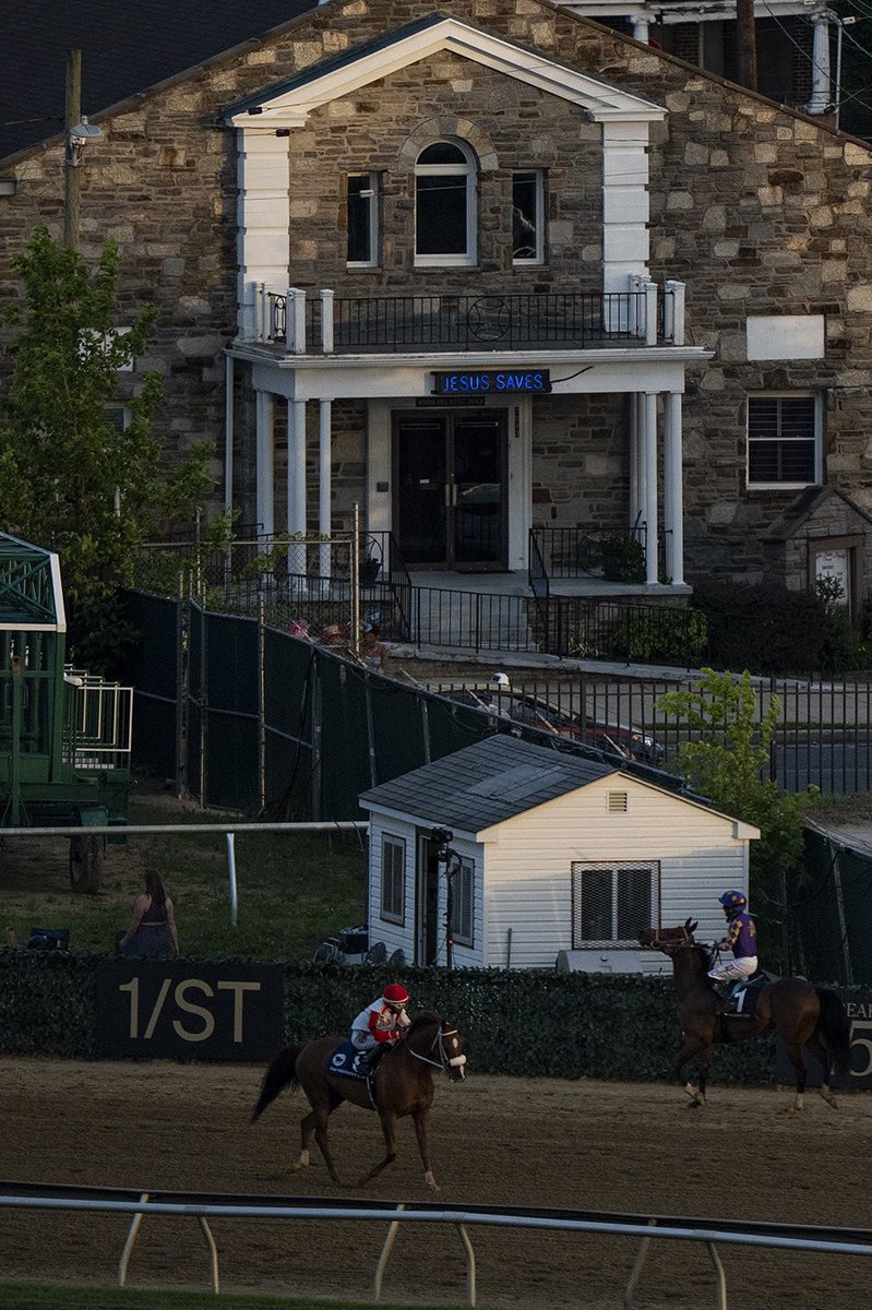 JessMGallagher's tweet image. 150th Preakness Stakes 🐎
Find all of our coverage on the @BaltimoreBanner 🎉