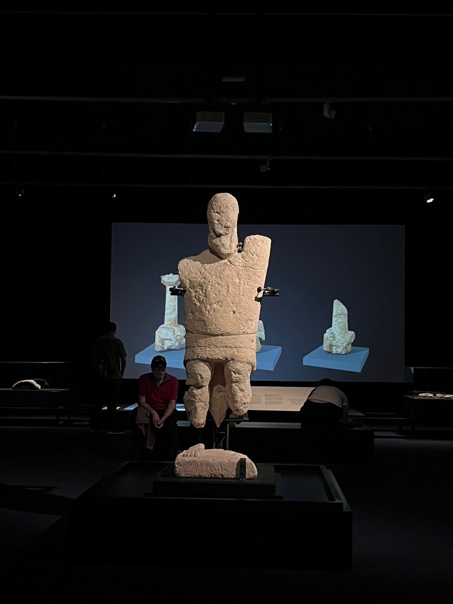 Museu d'Arqueologia de Catalunya (@macarqueologia) on Twitter photo La consellera de <a href="/cultura_cat/">Cultura</a>, <a href="/shalmodovar/">Sònia Hernández</a>, el director general de <a href="/patrimonigencat/">Patrimoni</a>, <a href="/QBorras/">quim borras</a> i Sònia Blasco, cap del servei de Museus, van visitar ahir <a href="/macarqueologia/">Museu d'Arqueologia de Catalunya</a>
l’exposicio “Sardenya, l’illa megalítica”, de la mà de la coordinadora Carme Rovira durant la #NitdelsMuseus La consellera de <a href="/cultura_cat/">Cultura</a>, <a href="/shalmodovar/">Sònia Hernández</a>, el director general de <a href="/patrimonigencat/">Patrimoni</a>, <a href="/QBorras/">quim borras</a> i Sònia Blasco, cap del servei de Museus, van visitar ahir <a href="/macarqueologia/">Museu d'Arqueologia de Catalunya</a>
l’exposicio “Sardenya, l’illa megalítica”, de la mà de la coordinadora Carme Rovira durant la #NitdelsMuseus
