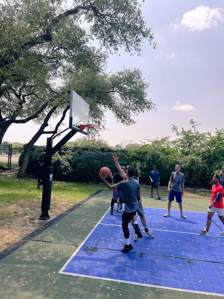 Cardiology Fellowship - UT Austin (@dellmedcardio) on Twitter photo Attendings vs. Fellows on the court — hearts were racing, ankles were tested, and egos slightly bruised.
Great game, even better vibes with our wonderful 🫀family
<a href="/DellMedSchool/">Dell Medical School</a> <a href="/DellMedCardio/">Cardiology Fellowship - UT Austin</a> Attendings vs. Fellows on the court — hearts were racing, ankles were tested, and egos slightly bruised.
Great game, even better vibes with our wonderful 🫀family
<a href="/DellMedSchool/">Dell Medical School</a> <a href="/DellMedCardio/">Cardiology Fellowship - UT Austin</a>