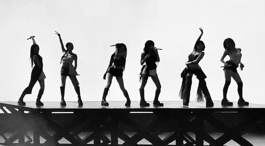 NicFreen's tweet image. BABYMONSTER was incredible live. Still not over last night — thank you for giving us a night to remember. 🇸🇬❤️  
#BABYMONSTER #BABYMONSTER_in_SINGAPORE #BABYMONSTERinSG