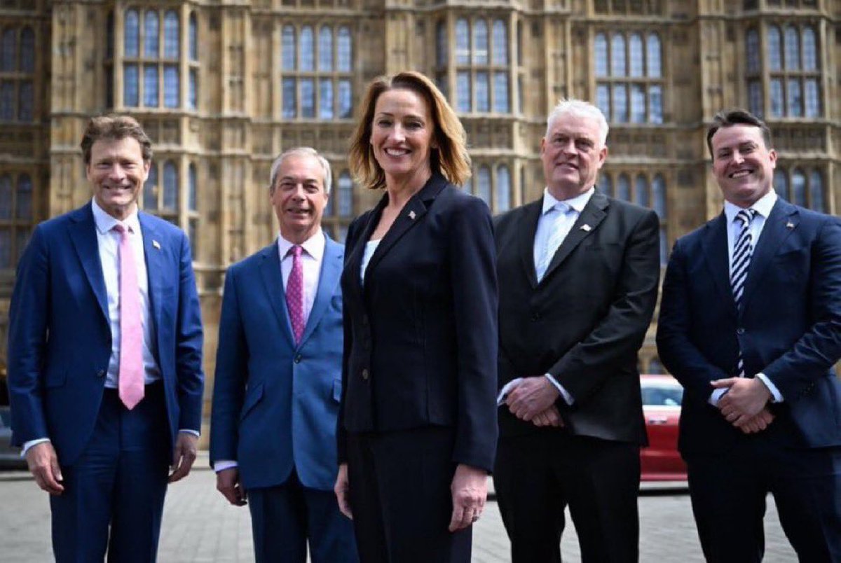 Do you support Reform UK and are they the only choice at the next election 🇬🇧 <a href="/Nigel_Farage/">Nigel Farage MP</a> <a href="/LeeAndersonMP_/">Lee Anderson MP</a> <a href="/darrengrimes_/">Darren Grimes</a> <a href="/TiceRichard/">Richard Tice MP 🇬🇧</a> <a href="/SarahForRuncorn/">Sarah Pochin MP</a> <a href="/reformparty_uk/">Reform UK</a> #bbclaurak