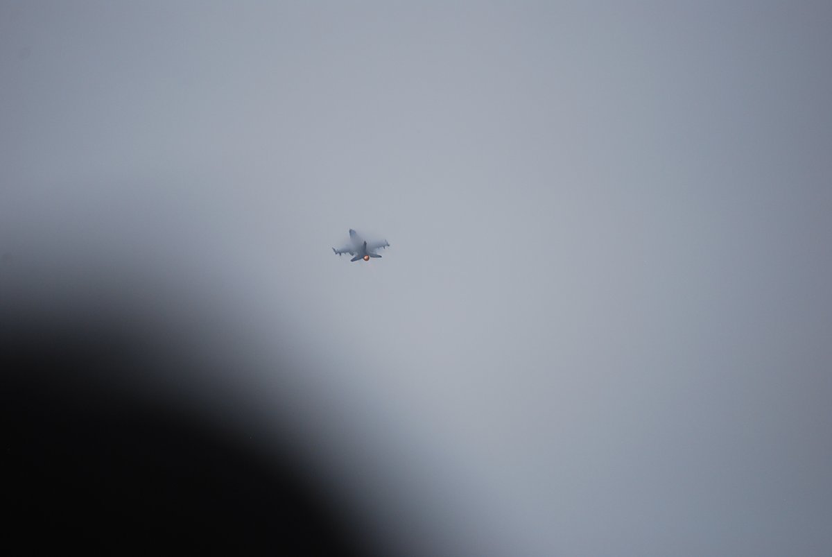 Yuta_787b's tweet photo. @YokotaAirBase かっこよすぎて興奮が収まりませんでした！音も最高！
＃YokotaFF25 #F16jet https://t.co/QJ4N00Zpk4