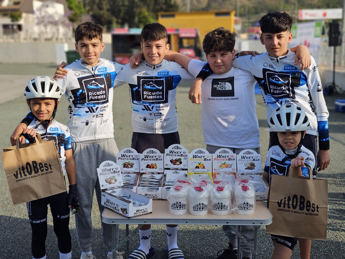 Valverde_Team's tweet photo. Mañana de ciclismo y diversión en Alhama de Murcia con la II Exhibición de Escuelas Valverde Team-Ricardo Fuentes. Ya en marcha la prueba valedera para el calendario @FedCiclismoRM https://t.co/kjQNiJT2VB